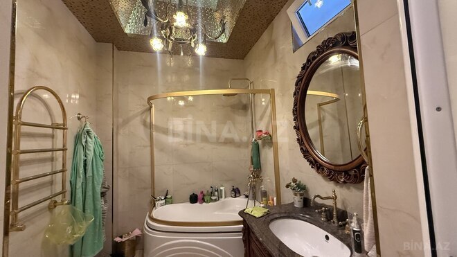 Satılır 5 otaqlı köhnə tikili 200 m², 28 May m., photo 28 from 32