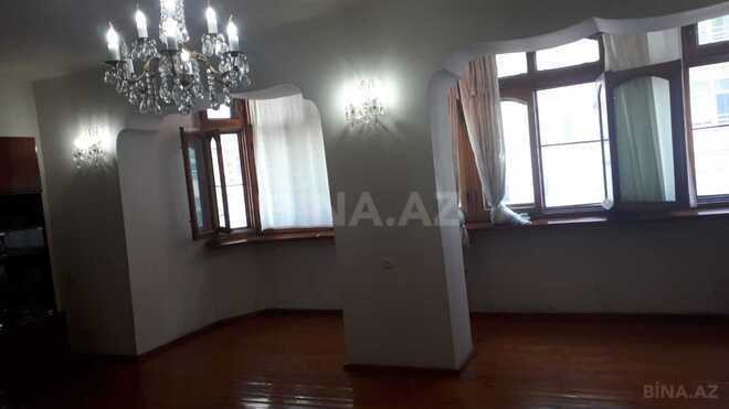 Satılır 4 otaqlı köhnə tikili 99.9 m², Nizami m., photo 3 from 14