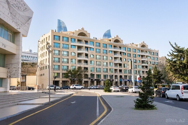 İcarəyə verilir 4 otaqlı yeni tikili 330 m², İçəri Şəhər m., photo 9 from 32