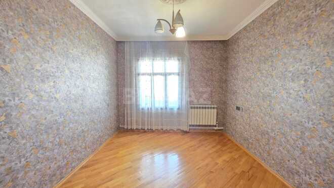 Продаётся 3-комн. вторичка 70 м², Абшеронcкий  р., photo 5 from 23