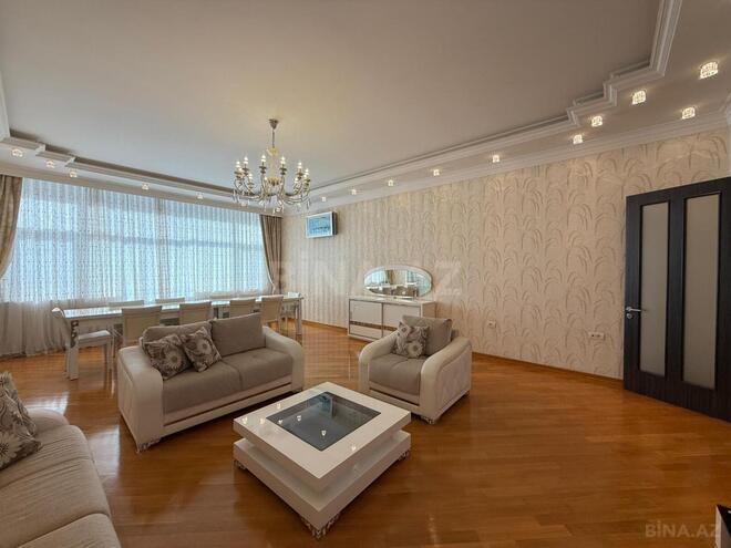 Продаётся 4-комн. новостройка 211 м², м. 8 ноября, photo 14 from 31