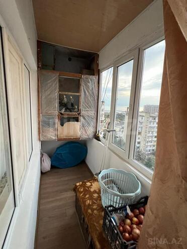 Продаётся 3-комн. вторичка 70 м², м. Ази Асланов, photo 21 from 26