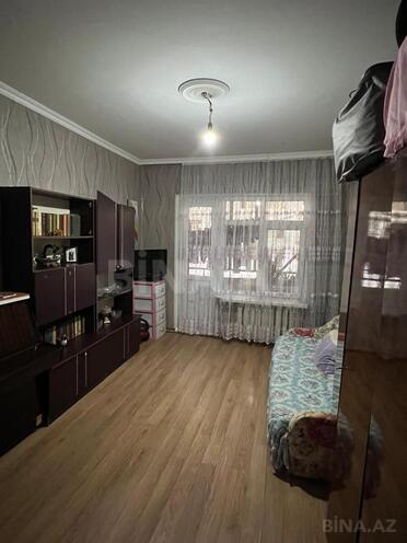 Продаётся 3-комн. вторичка 70 м², м. Ази Асланов, photo 11 from 26