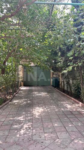 Satılır 15 otaqlı həyət evi/bağ evi 400 m², Badamdar q., photo 11 from 25