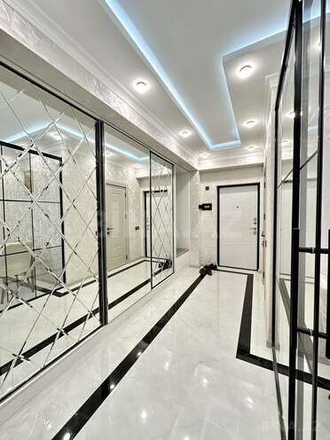 Продаётся 3-комн. новостройка 74.5 м², м. Кара Караев, photo 13 from 17