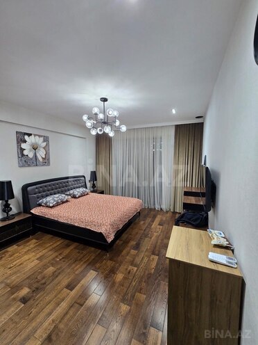 İcarəyə verilir 3 otaqlı yeni tikili 150 m², 28 May m., photo 9 from 24