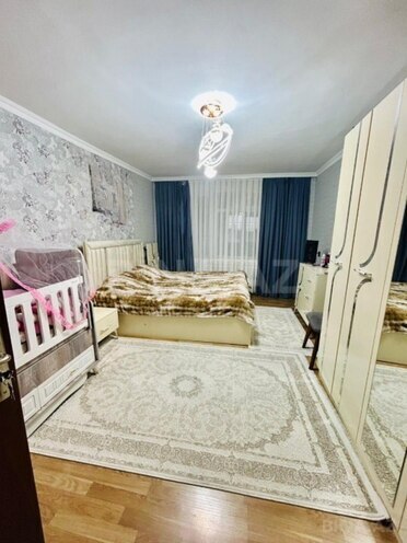 Продаётся 4-комн. вторичка 110 м², м. Элмляр Академиясы, photo 11 from 17