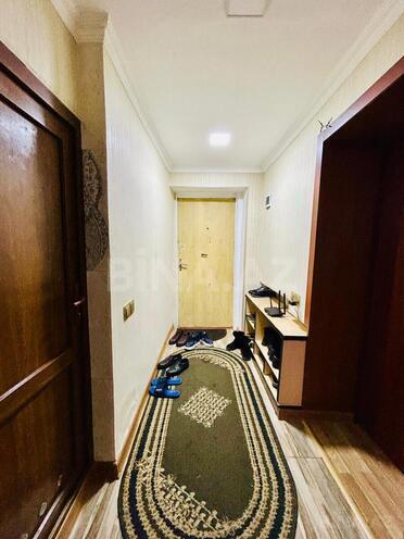 Продаётся 4-комн. вторичка 110 м², м. Элмляр Академиясы, photo 9 from 17