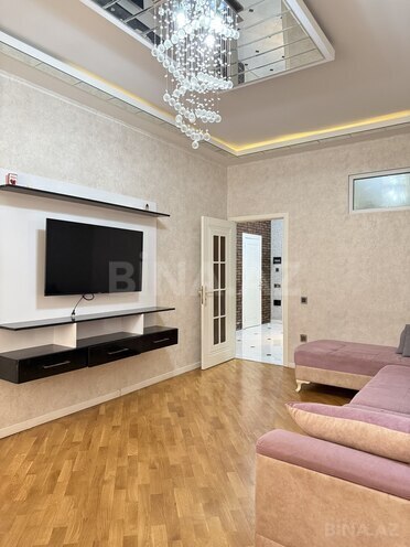 Сдаётся 2-комн. новостройка 75 м², м. Нефтчиляр, photo 10 from 27