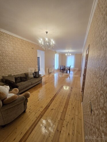 Продаётся 4-комн. дом/дача 230 м², photo 1 from 26