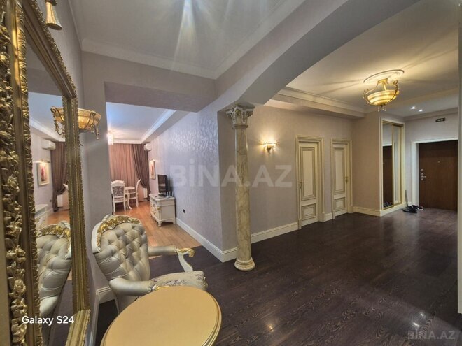 Satılır 4 otaqlı yeni tikili 200 m², Sahil m., photo 13 from 16