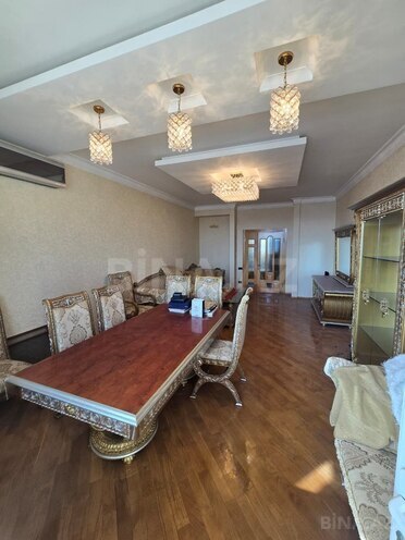 Продаётся 3-комн. новостройка 143 м², м. Элмляр Академиясы, photo 1 from 16