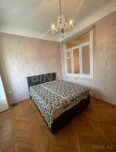 Продаётся 3-комн. вторичка 75 м², м. Низами, photo 13 from 15