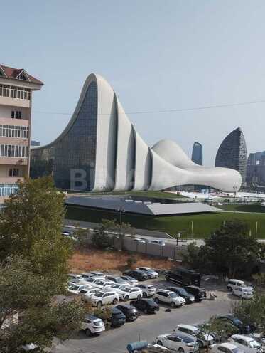 Продаётся 3-комн. вторичка 80 м², м. Нариман Нариманов, photo 1 from 13