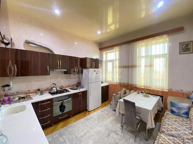 Satılır 7 otaqlı həyət evi/bağ evi 400 m², Badamdar q., photo 15 from 22