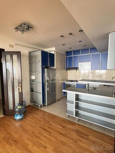 Продаётся 3-комн. вторичка 102 м², м. Ичеришехер, photo 15 from 18