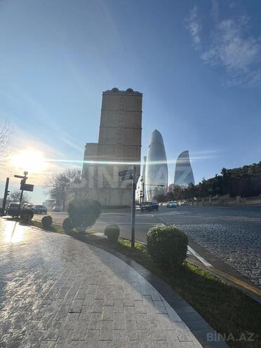 Продаётся 3-комн. вторичка 102 м², м. Ичеришехер, photo 4 from 18