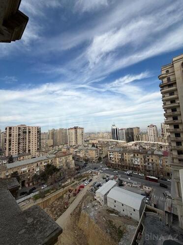 Продаётся 4-комн. новостройка 147 м², м. Элмляр Академиясы, photo 13 from 19