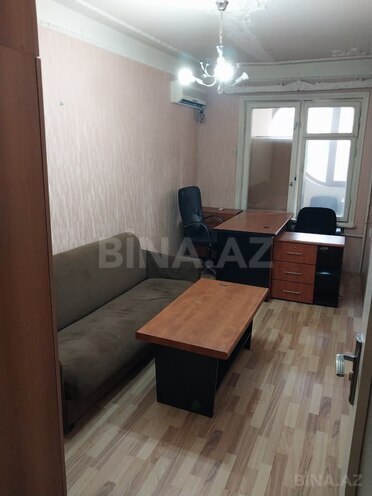 Сдаётся 3-комн. офис 70 м², м. Элмляр Академиясы, photo 3 from 9