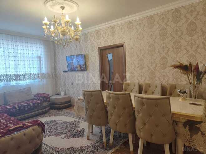 Продаётся 3-комн. вторичка 80 м², м. Ахмедлы, photo 1 from 14