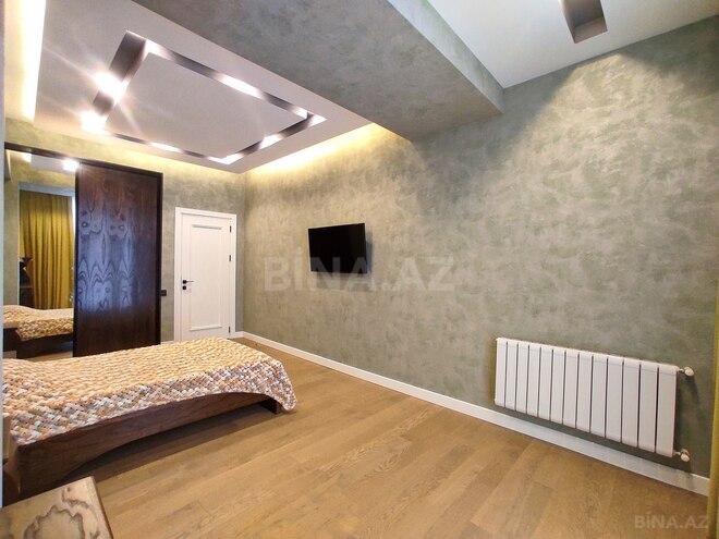 Продаётся 3-комн. новостройка 130 м², м. Кара Караев, photo 12 from 31