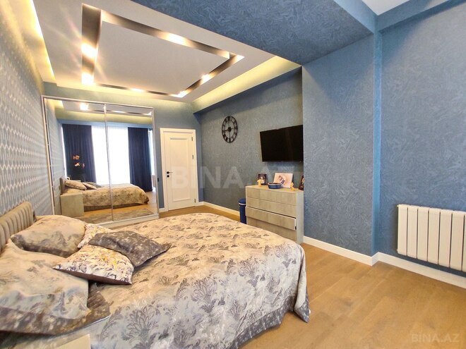 Продаётся 3-комн. новостройка 130 м², м. Кара Караев, photo 8 from 31