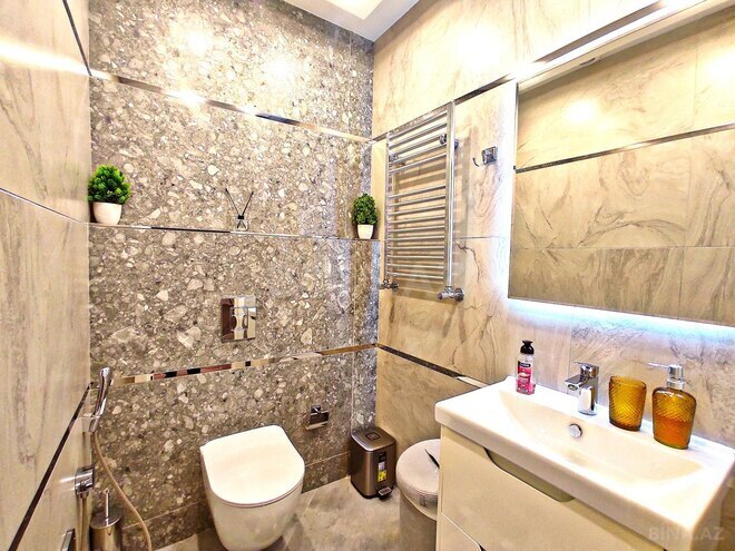 Продаётся 3-комн. новостройка 130 м², м. Кара Караев, photo 24 from 31