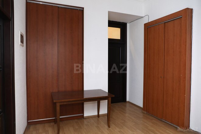 Сдаётся 5-комн. вторичка 150 м², Насиминский  р., photo 8 from 32