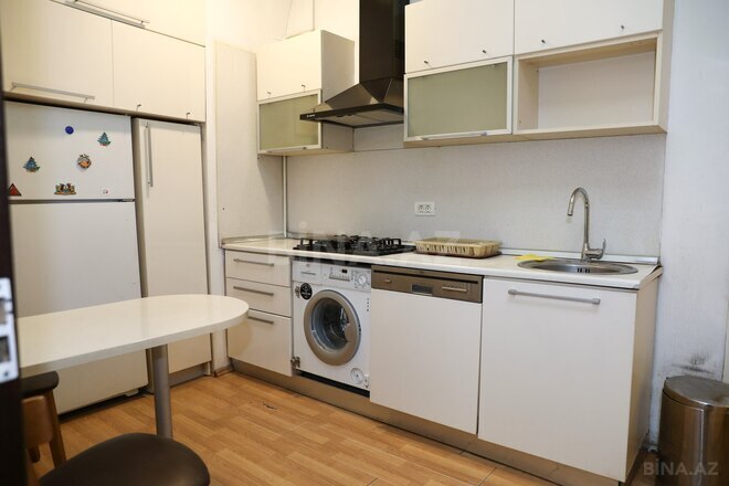 Сдаётся 5-комн. вторичка 150 м², Насиминский  р., photo 28 from 32