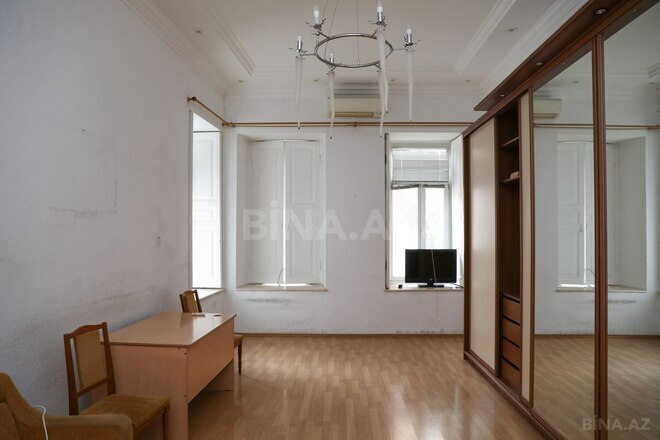 Сдаётся 5-комн. вторичка 150 м², Насиминский  р., photo 19 from 32