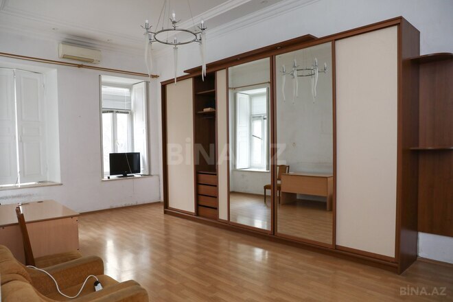Сдаётся 5-комн. вторичка 150 м², Насиминский  р., photo 18 from 32