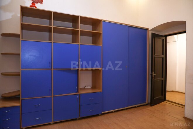 Сдаётся 5-комн. вторичка 150 м², Насиминский  р., photo 24 from 32