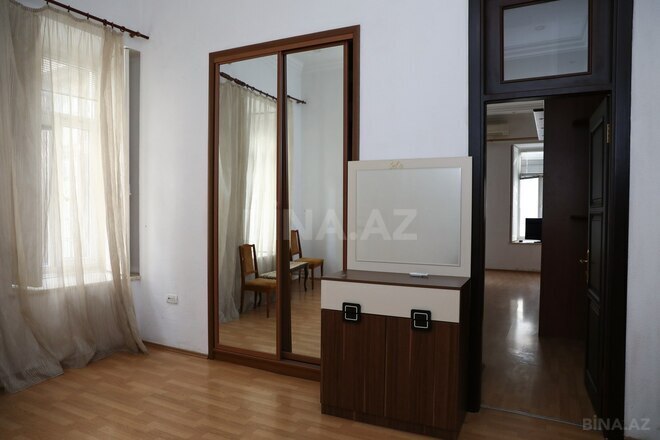 Сдаётся 5-комн. вторичка 150 м², Насиминский  р., photo 15 from 32