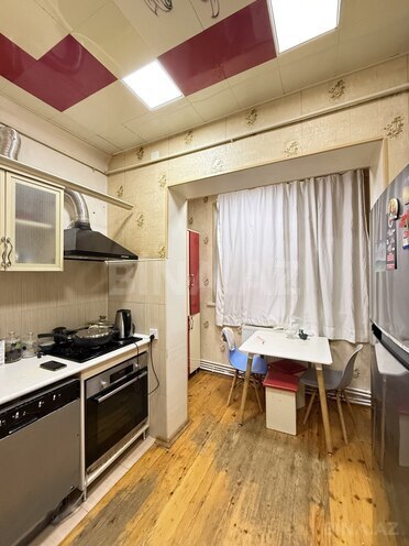 Продаётся 3-комн. вторичка 80 м², м. Гянджлик, photo 20 from 25