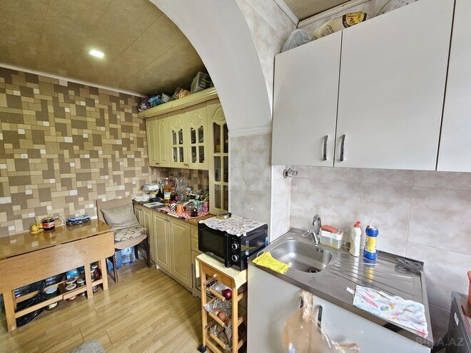 Продаётся 2-комн. вторичка 55 м², м. Кара Караев, photo 3 from 17
