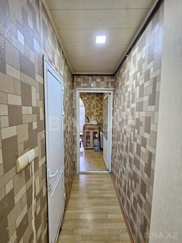 Продаётся 2-комн. вторичка 55 м², м. Кара Караев, photo 4 from 17