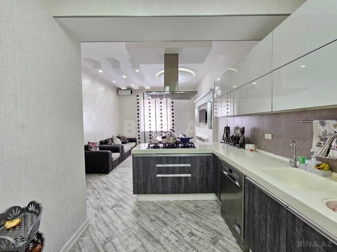 Satılır 5 otaqlı həyət evi/bağ evi 350 m², photo 12 from 32