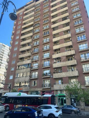 Satılır 5 otaqlı yeni tikili 250 m², 28 May m., photo 3 from 19