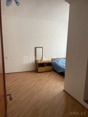 Satılır 4 otaqlı həyət evi/bağ evi 218 m², Hövsan q., photo 12 from 14