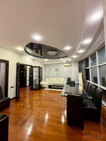 İcarəyə verilir 3 otaqlı yeni tikili 110 m², Kubinka q., photo 1 from 17