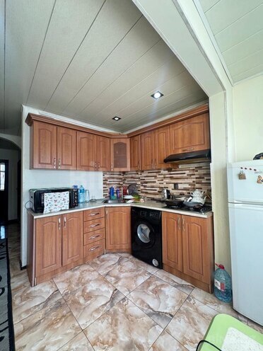 Продаётся 2-комн. вторичка 60 м², м. Ази Асланов, photo 7 from 11