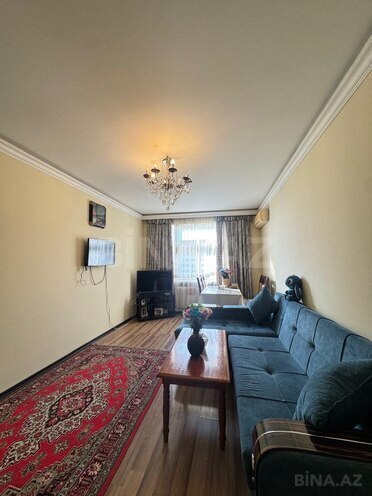 Продаётся 2-комн. вторичка 60 м², м. Ази Асланов, photo 4 from 11