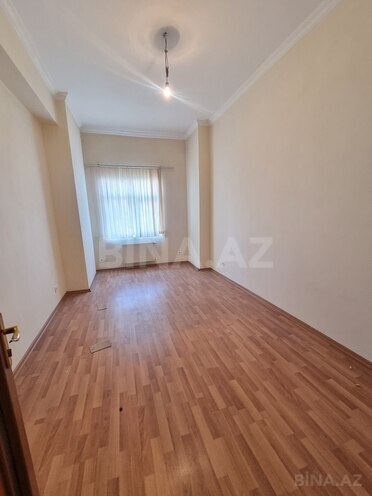 Продаётся 3-комн. новостройка 122 м², м. Элмляр Академиясы, photo 13 from 16