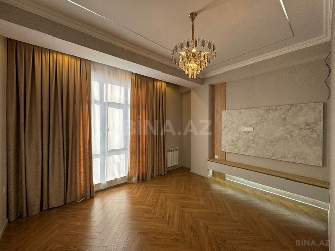 Продаётся 3-комн. новостройка 86 м², м. Кара Караев, photo 1 from 23