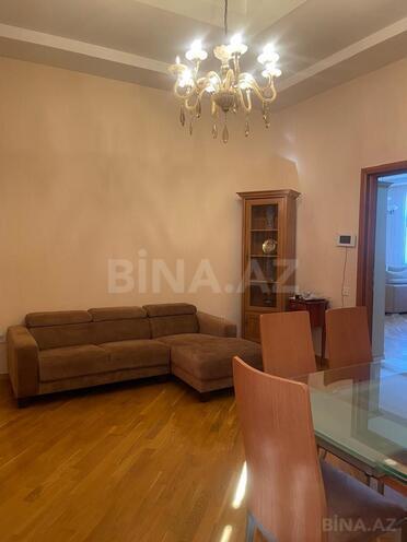 İcarəyə verilir 4 otaqlı köhnə tikili 130 m², İçəri Şəhər m., photo 14 from 15