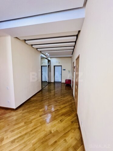 Сдаётся 3-комн. новостройка 160 м², м. 28 мая, photo 23 from 30