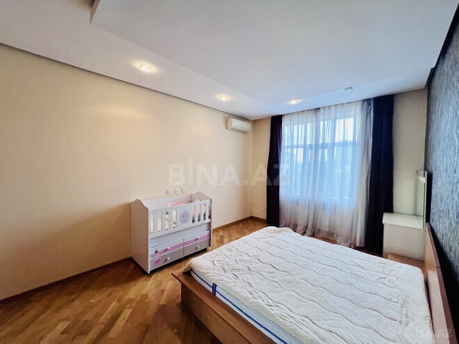 Сдаётся 3-комн. новостройка 160 м², м. 28 мая, photo 11 from 30