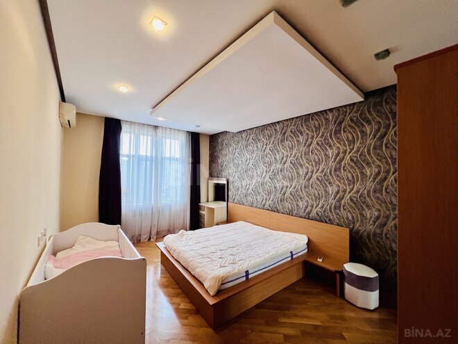 Сдаётся 3-комн. новостройка 160 м², м. 28 мая, photo 12 from 30