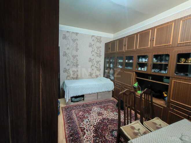 Продаётся 1-комн. вторичка 35 м², пос. 7-ой мкр, photo 1 from 9