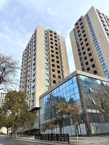 Продаётся 2-комн. новостройка 71 м², м. 28 мая, photo 1 from 18